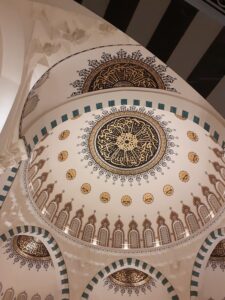 İzmir’de Baharın Getirdikleri: Ramazan, Seyahatler ve Yeni Deneyimler