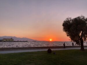 İzmir’de Sıcak Bir Sonbahar